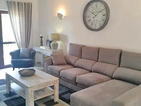 Sleeps 6 Air Con Wifi T607859 *