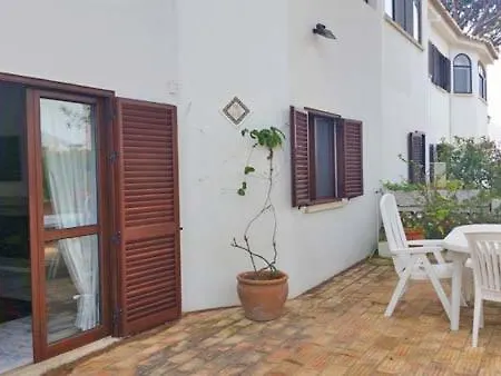 Sleeps 6 Air Con Wifi T607859 *